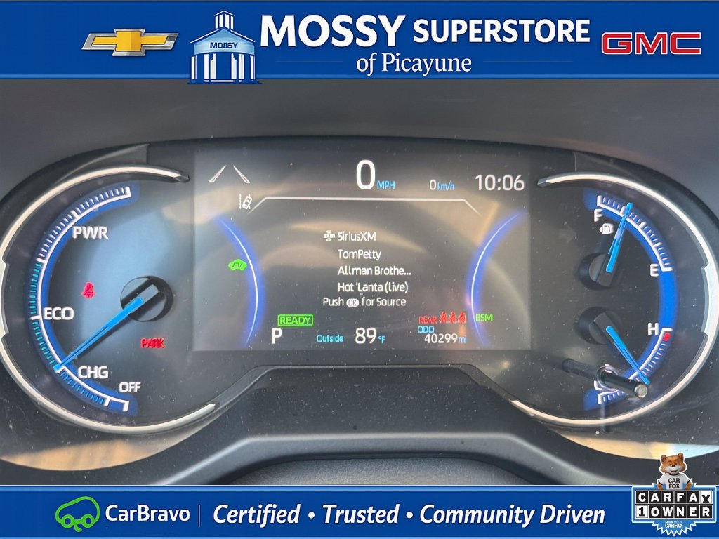 Used 2025 Toyota RAV4 XLE AWD/4WD image 18