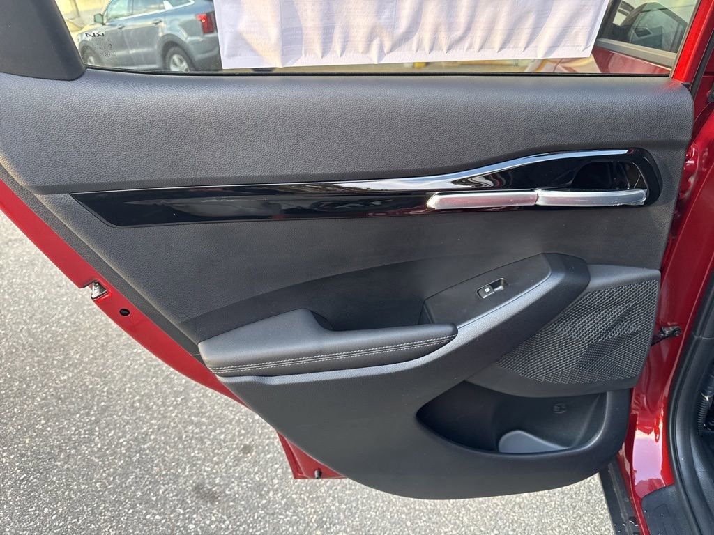 New 2026 Kia Seltos S image 12