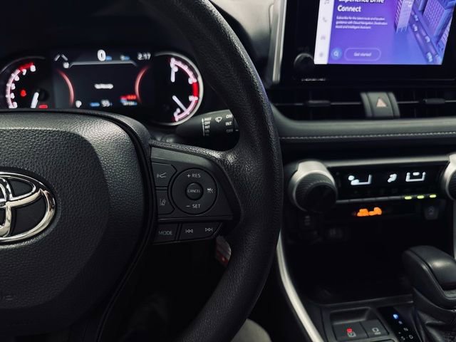 Used 2025 Toyota RAV4 LE image 23