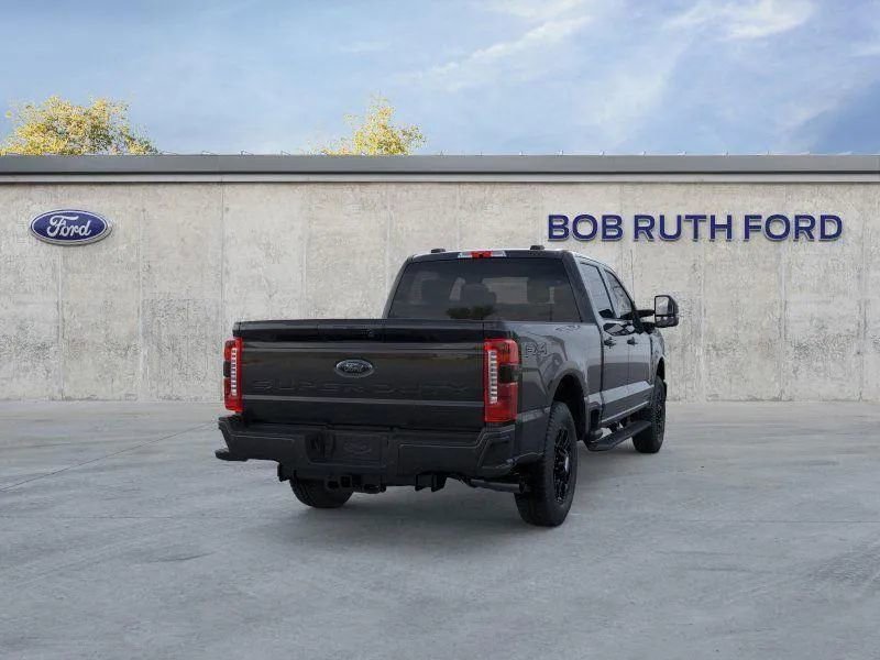 New 2026 Ford F250 Lariat w/ Black Appearance Package image 8