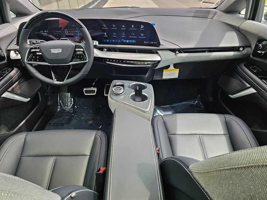 New 2026 Cadillac Optiq Sport 1 AWD/4WD image 17