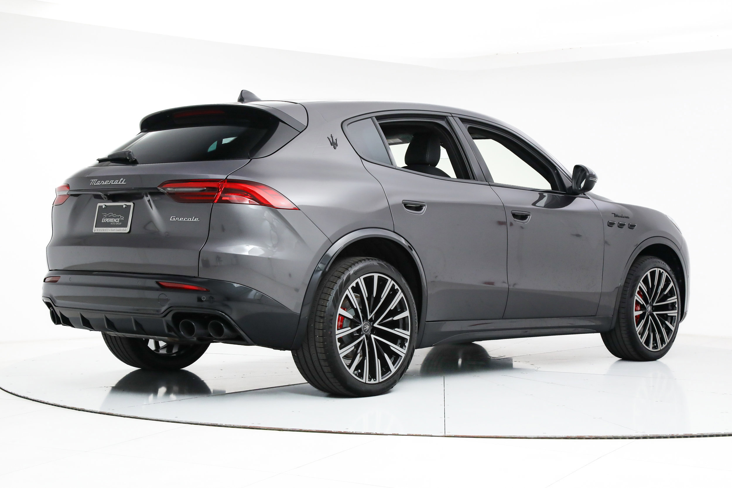 New 2025 Maserati Grecale Modena image 5