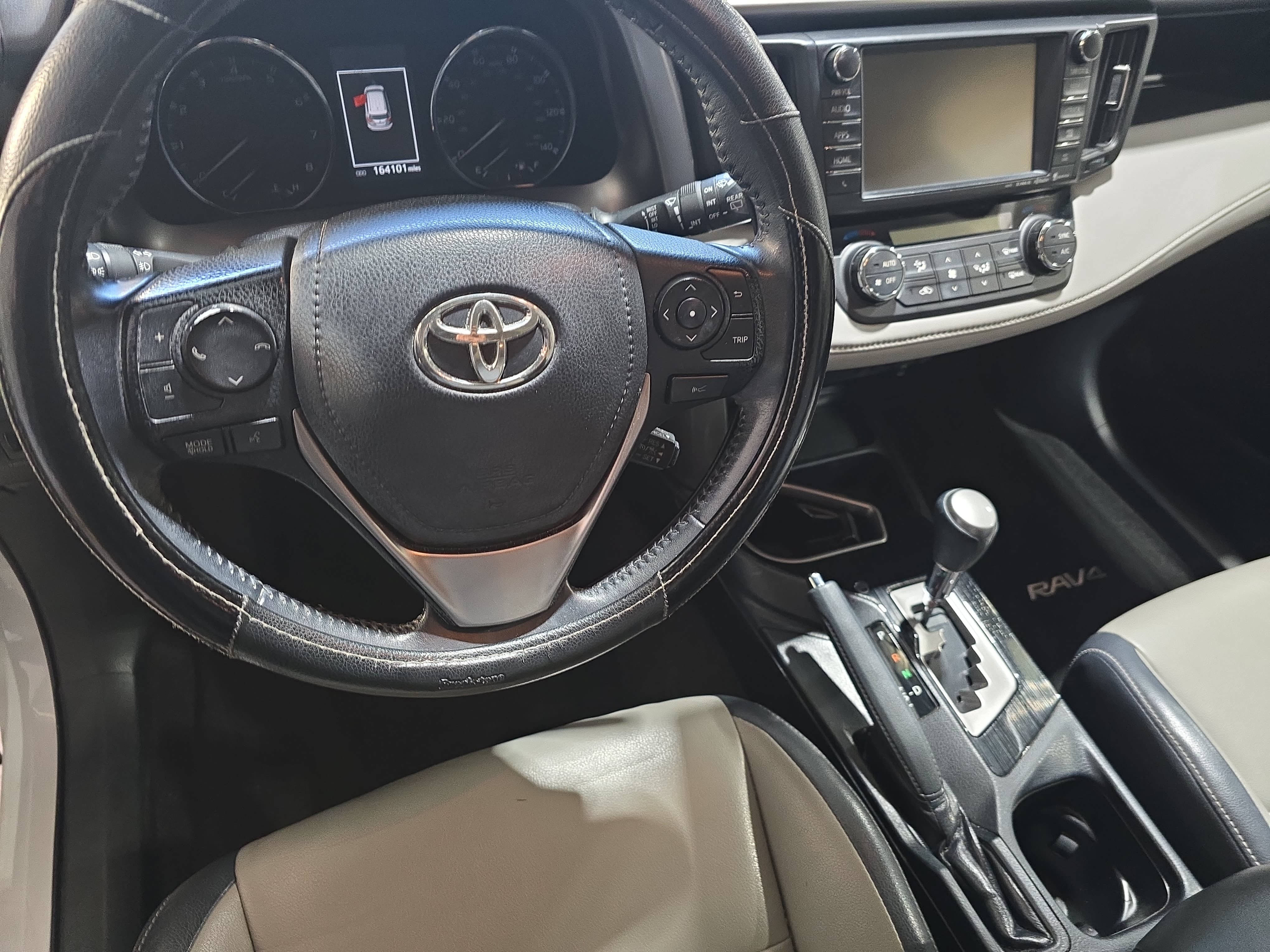 Used 2016 Toyota RAV4 Limited FWD image 15