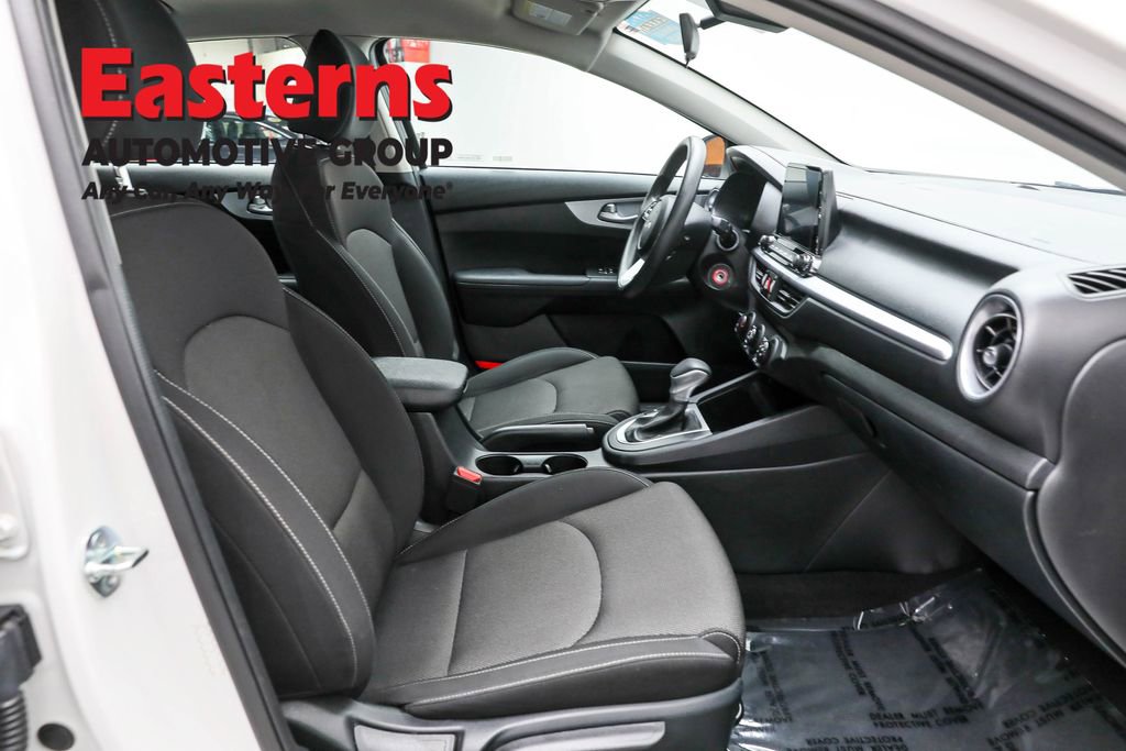 Used 2024 Kia Forte LXS image 23