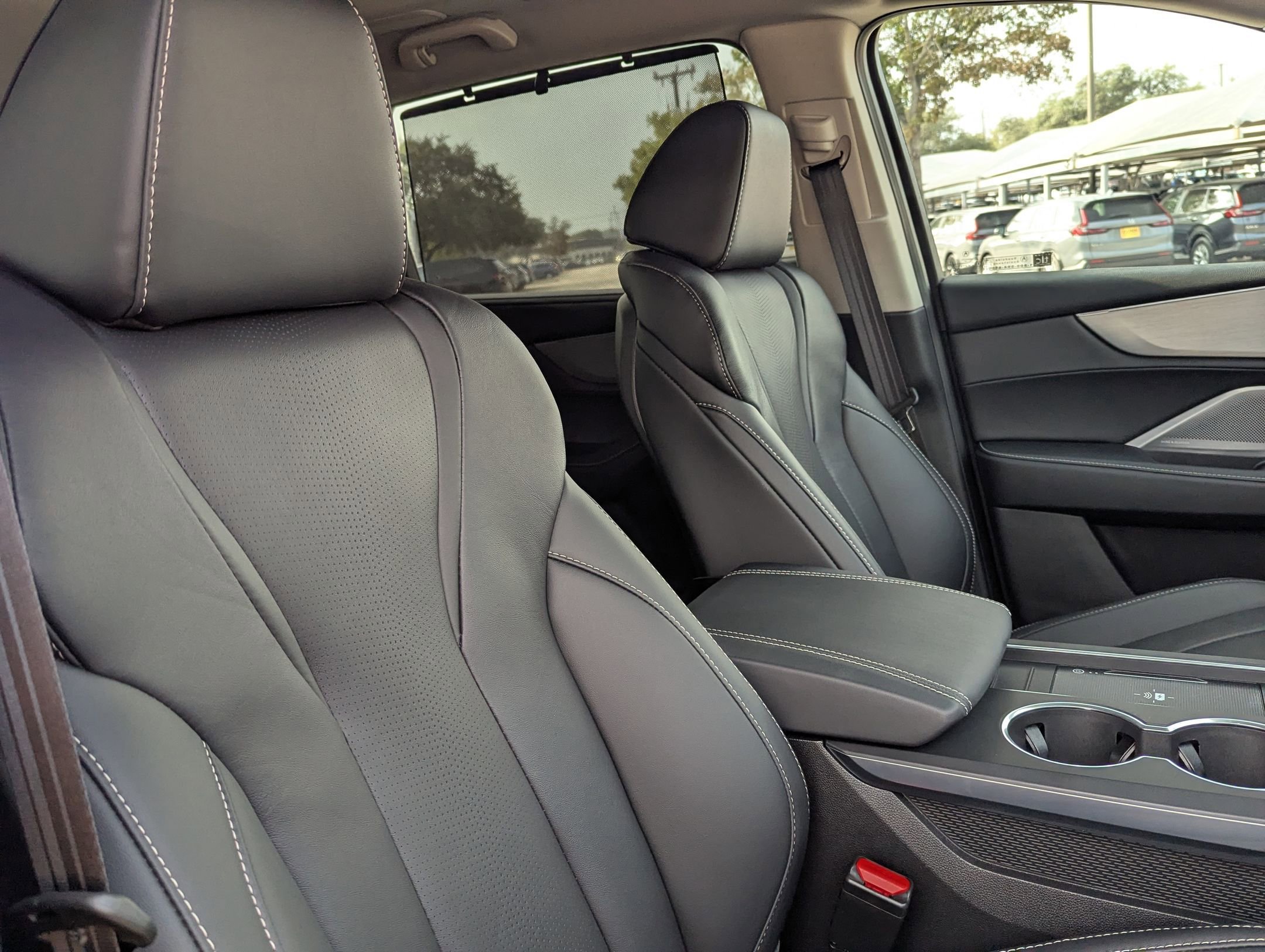 Certified 2025 Acura MDX SH-AWD w/ Technology Package image 30