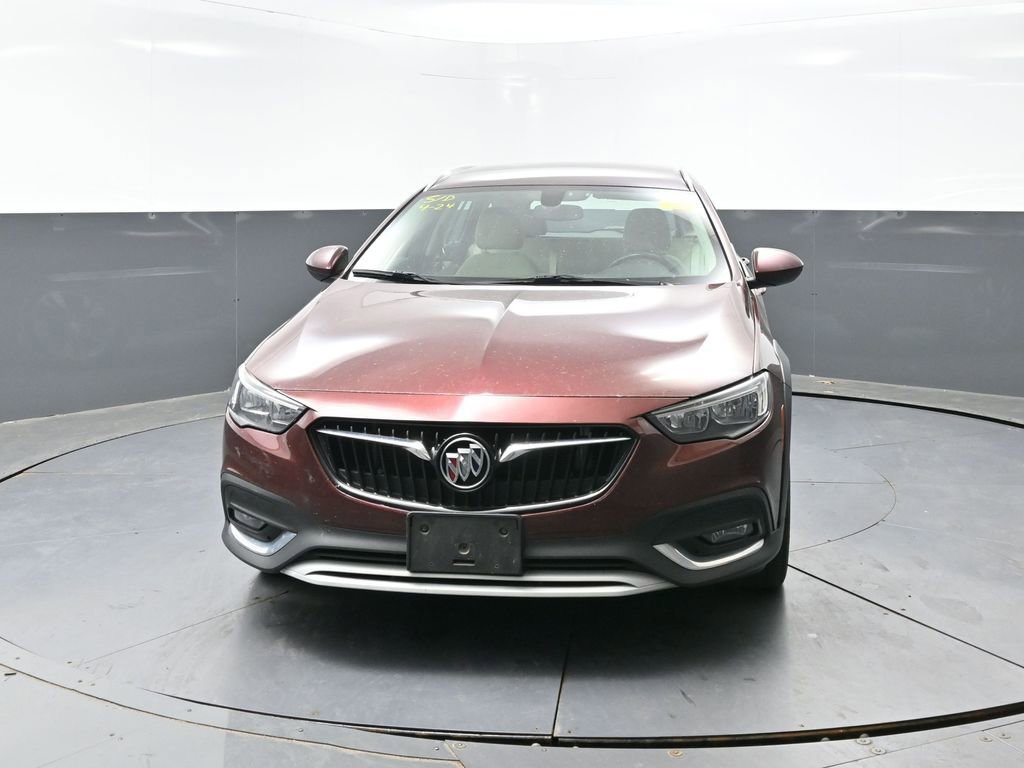 Used 2018 Buick Regal Preferred w/ Sights and Sounds Package AWD/4WD image 8