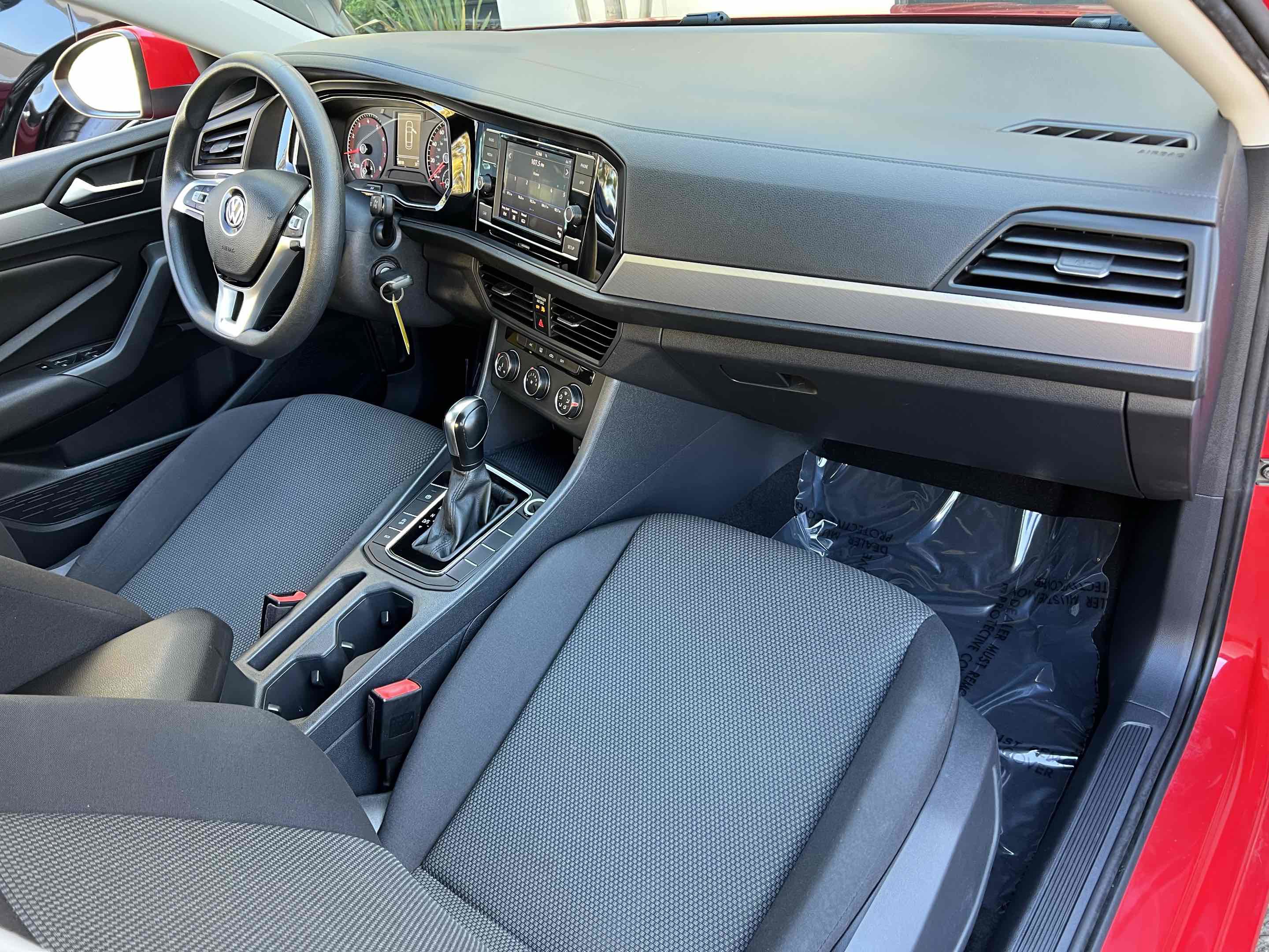 Used 2019 Volkswagen Jetta S image 39