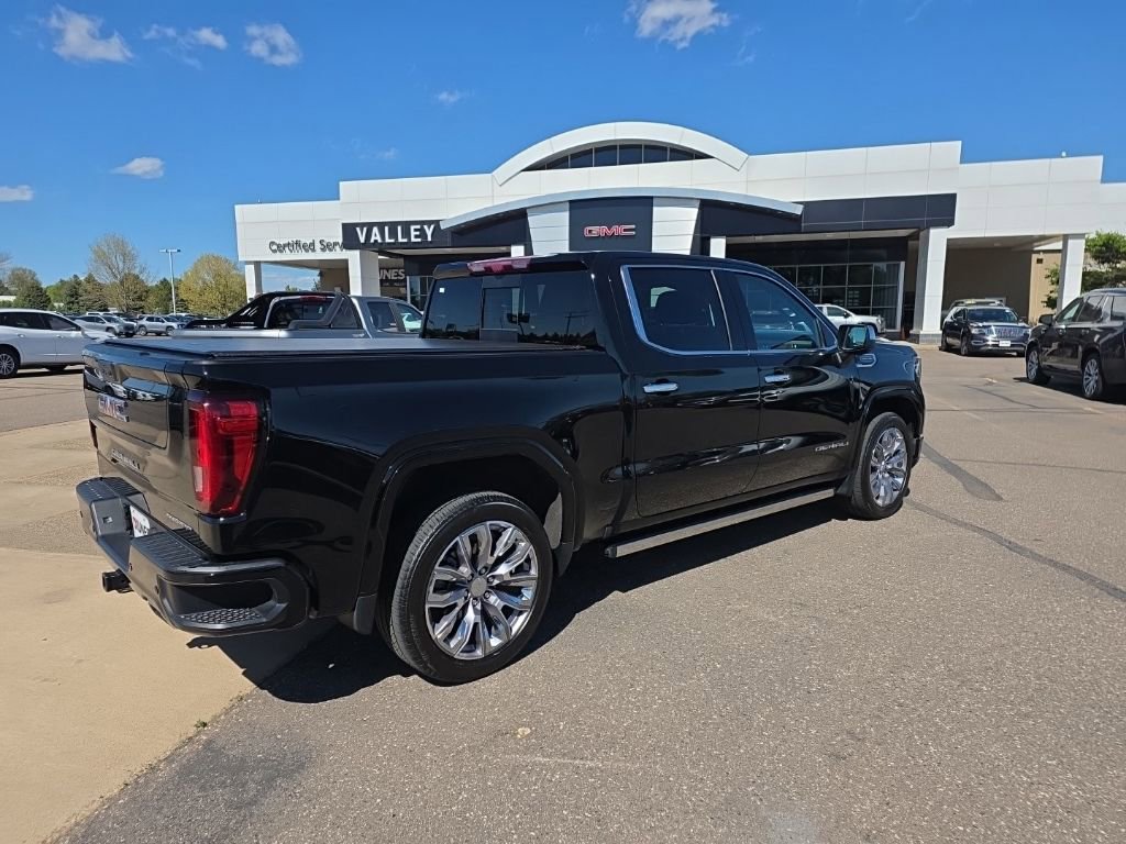 Used 2022 GMC Sierra 1500 Denali w/ Denali Reserve Package AWD/4WD image 5
