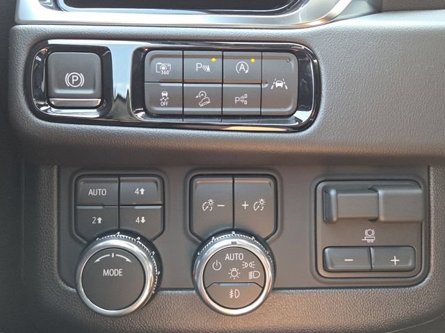 New 2026 GMC Yukon Elevation w/ Elevation Premium Package AWD/4WD image 33