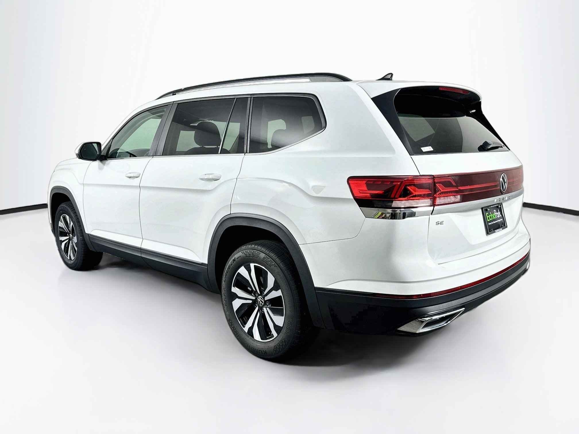 Used 2024 Volkswagen Atlas SE FWD image 5
