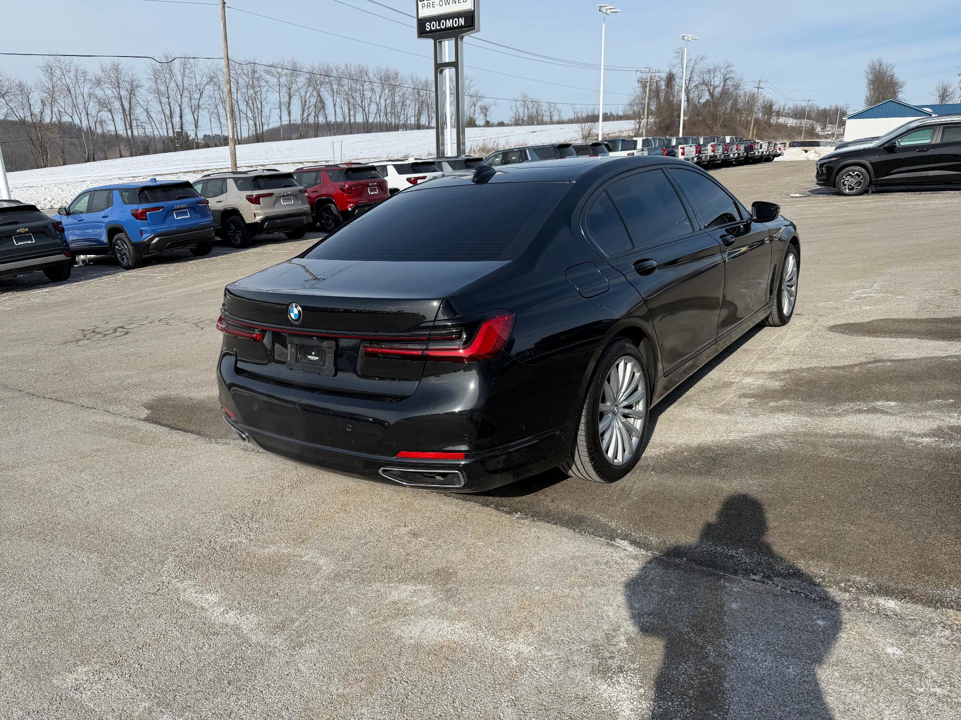 Used 2020 BMW 740i 740i 4dr Car w/ Premium Package image 5