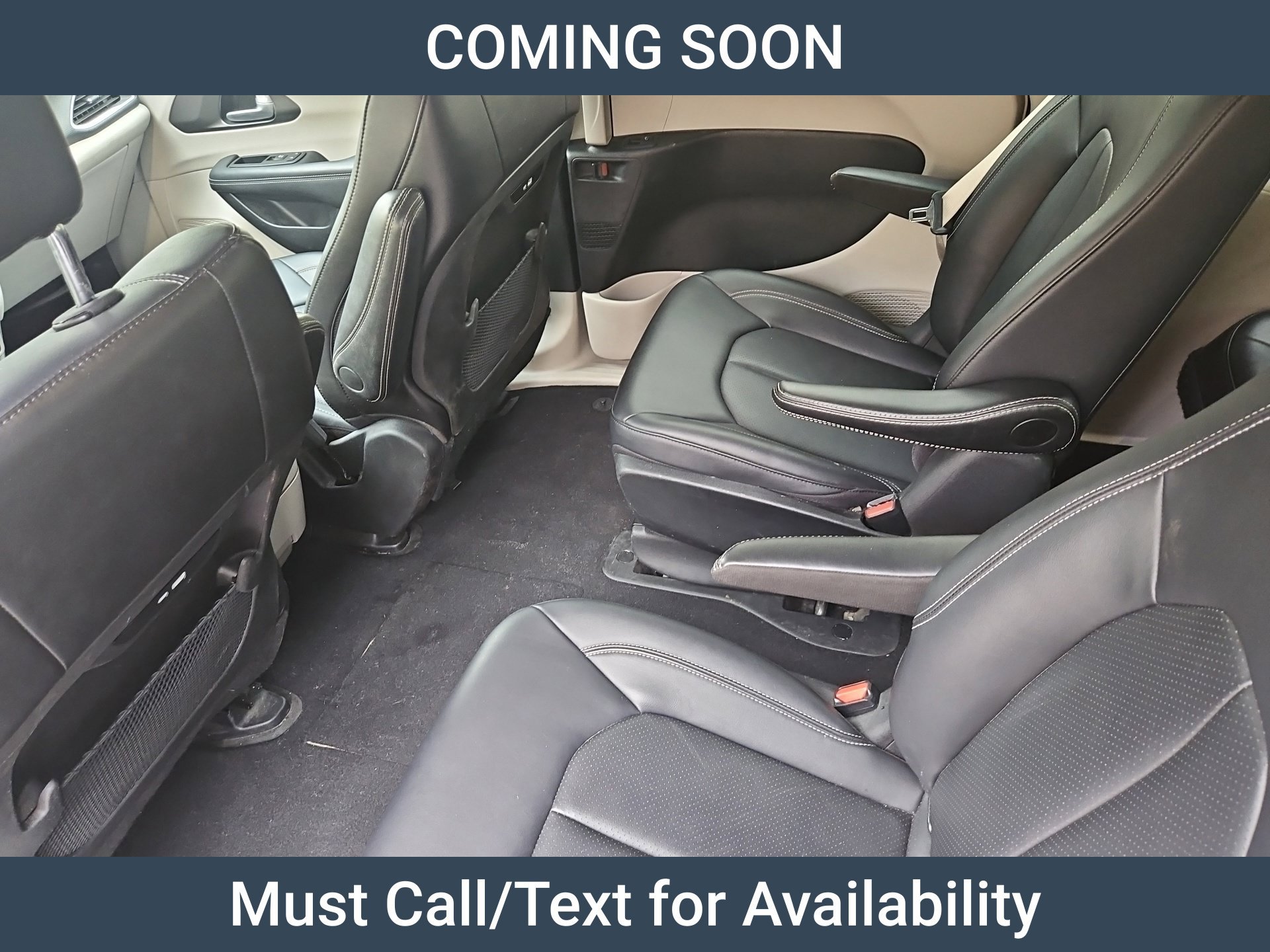 Used 2024 Chrysler Pacifica Limited FWD image 10