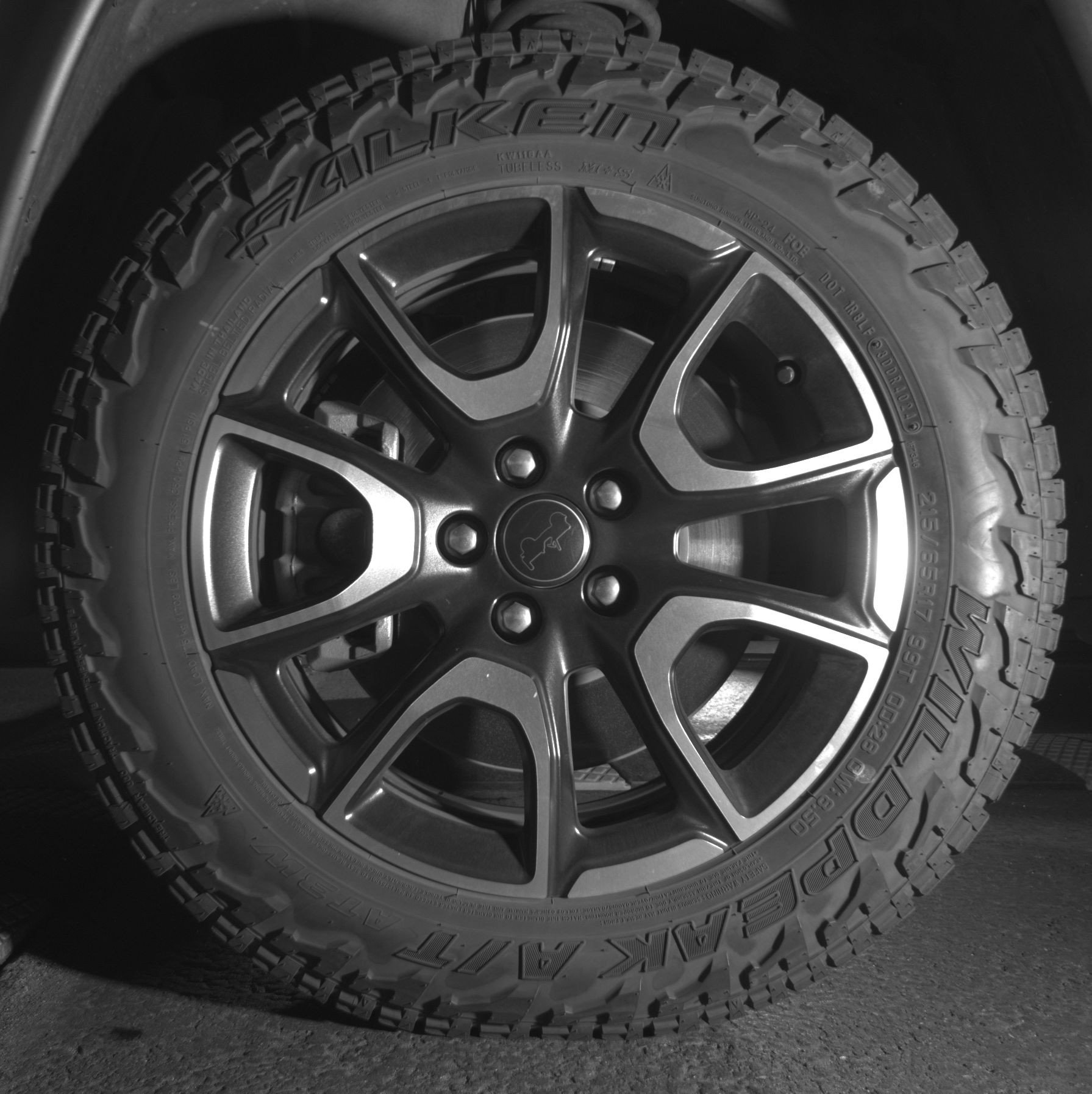 Used 2025 Jeep Compass Trailhawk image 12