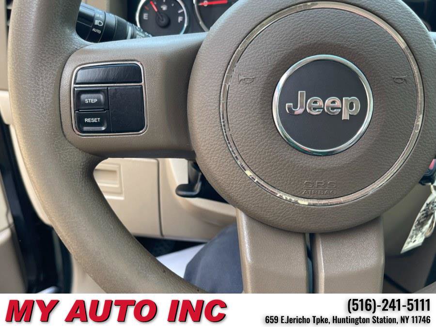 Used 2012 Jeep Liberty Sport image 19