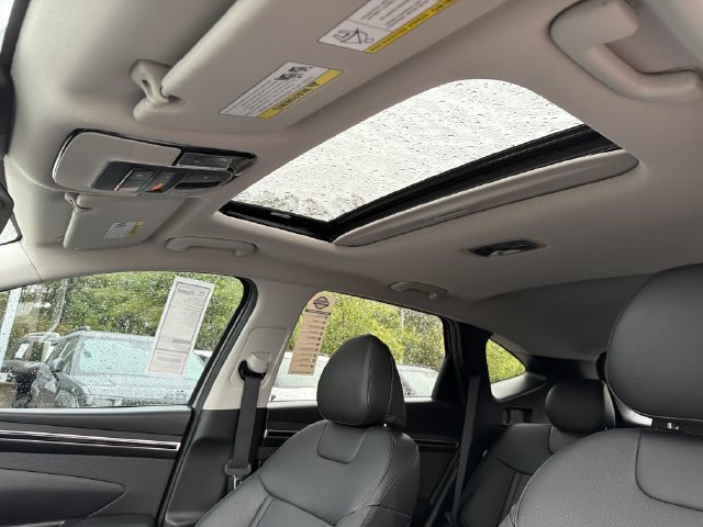 Certified 2024 Hyundai Tucson SEL w/ Convenience Package FWD image 36