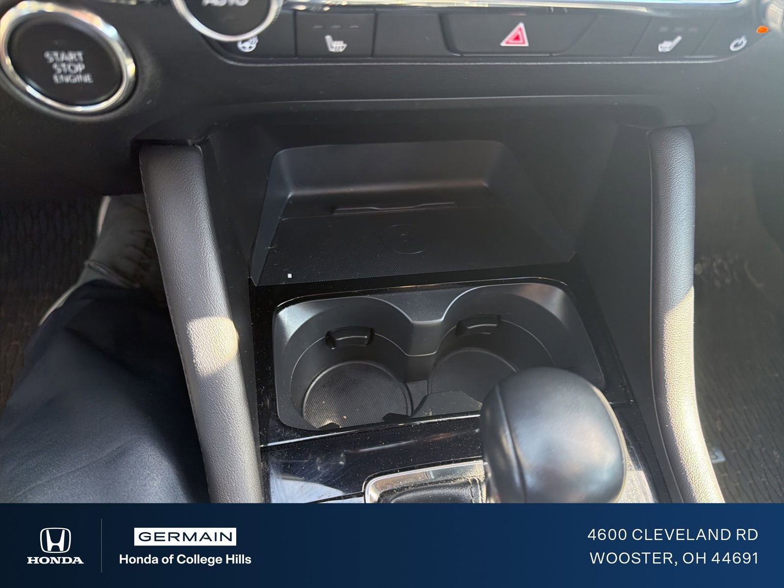 Used 2024 MAZDA MAZDA3 2.5 Turbo Sedan w/Premium Plus image 21