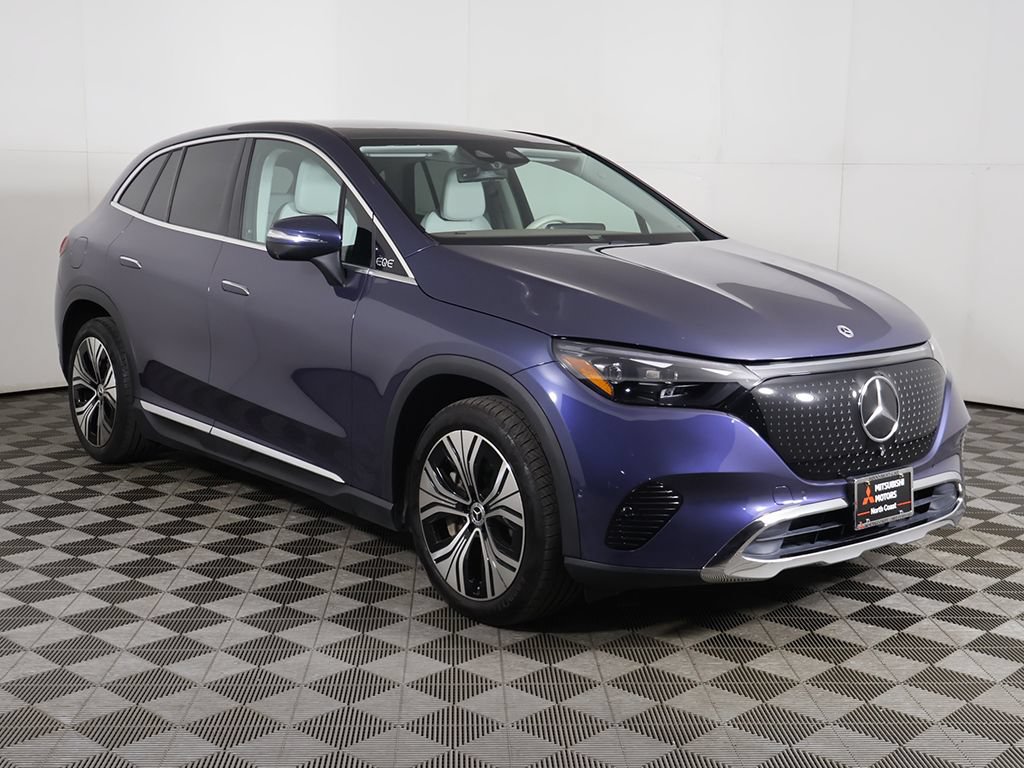 Used 2023 Mercedes-Benz EQE 350+ 4MATIC SUV w/ Exclusive Trim Package image 57