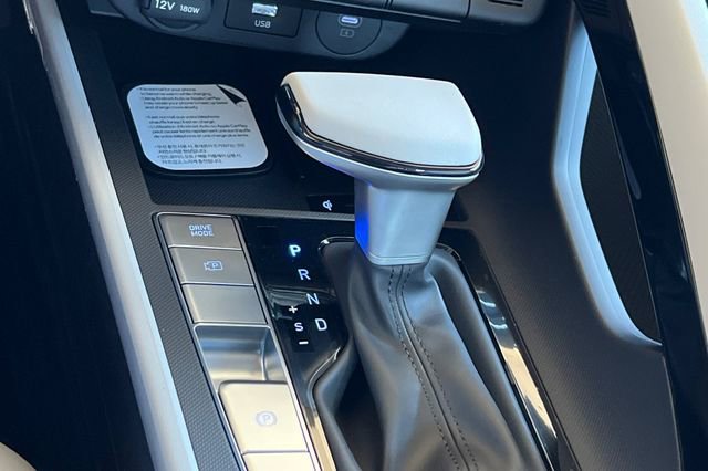 New 2026 Hyundai Elantra Limited image 21