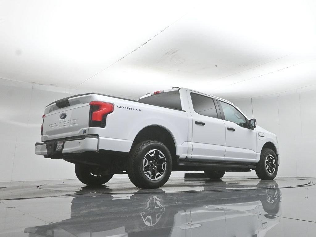Certified 2023 Ford F150 Lightning XLT AWD/4WD image 47