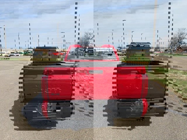 Used 2024 Toyota Tundra Limited w/ TRD Off-Road Package image 17