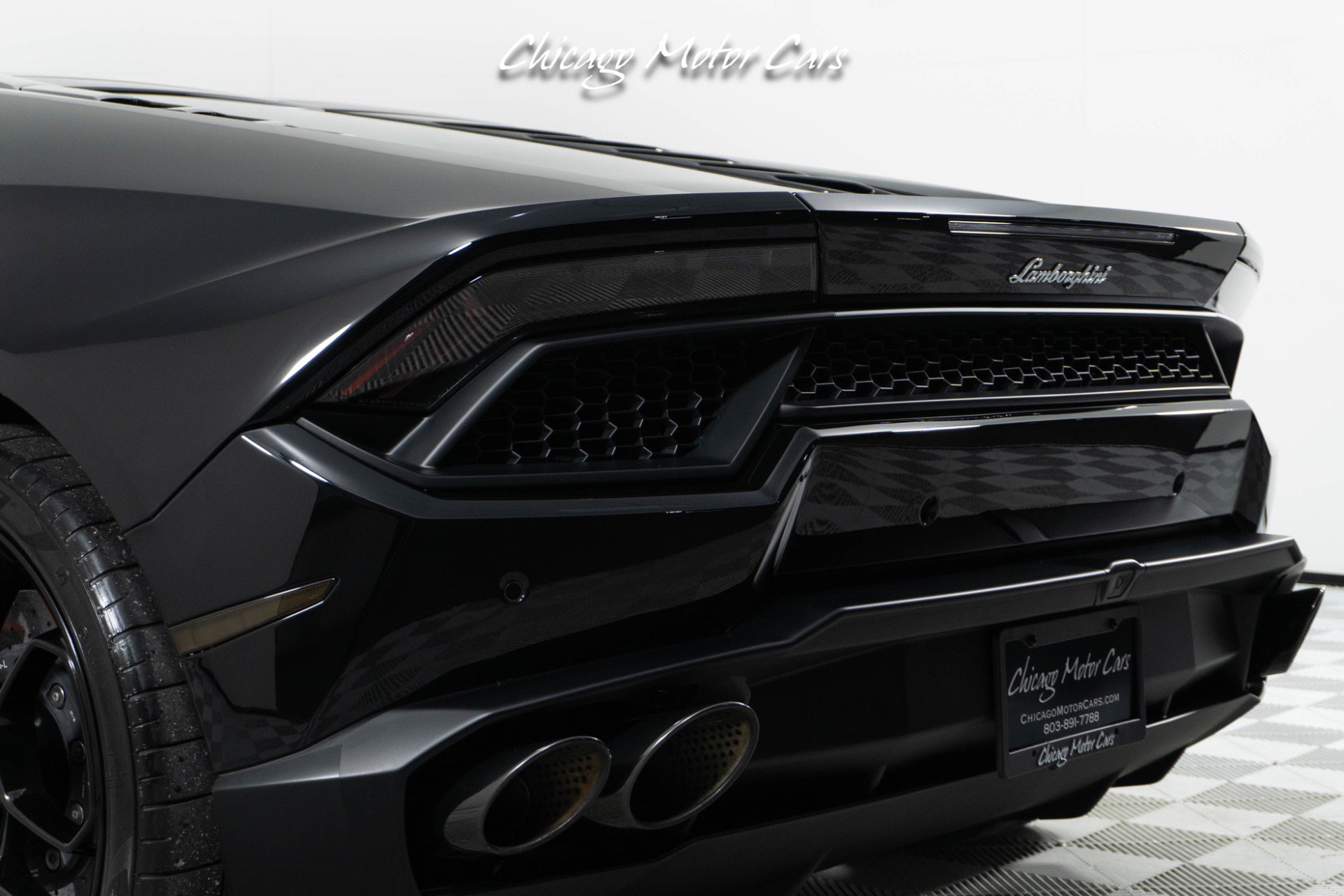 Used 2016 Lamborghini Huracan LP 580-2 image 15