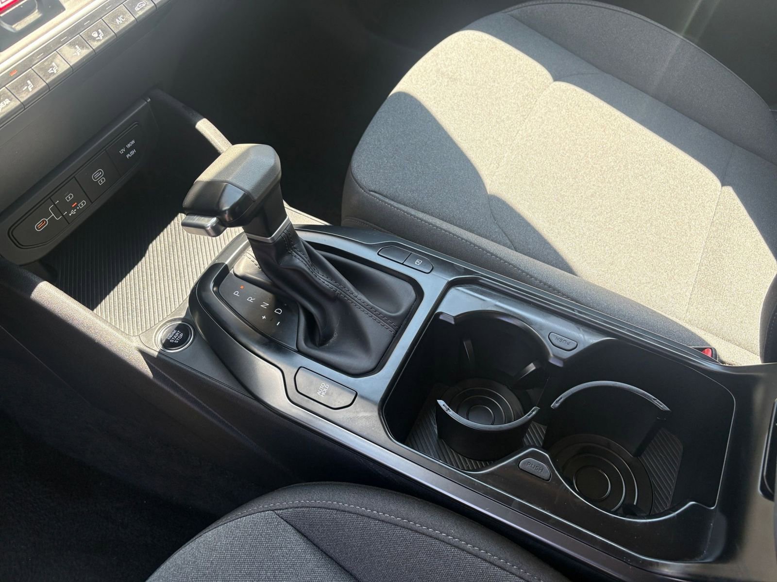 Used 2025 Kia K4 FWD image 39