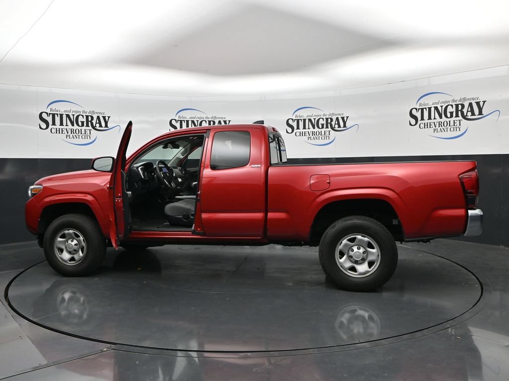 Used 2022 Toyota Tacoma SR5 RWD image 37