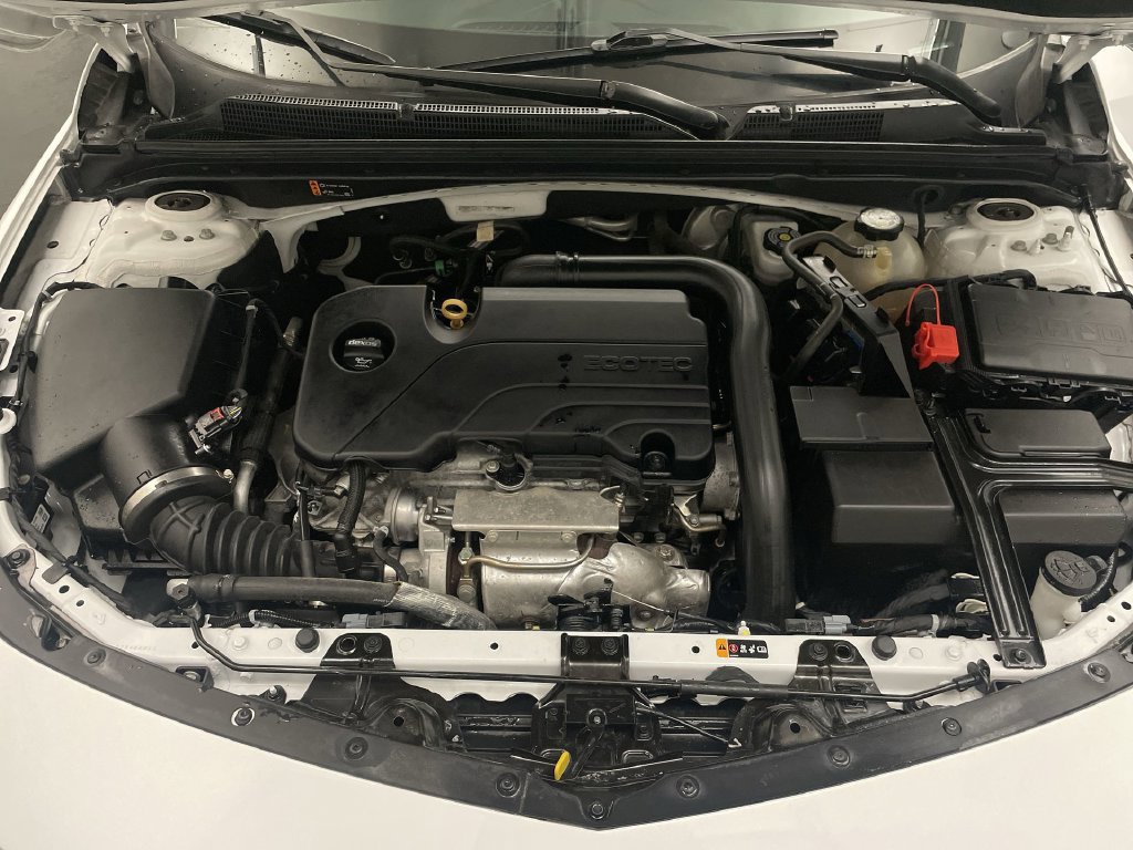 Used 2019 Chevrolet Malibu LT FWD image 22
