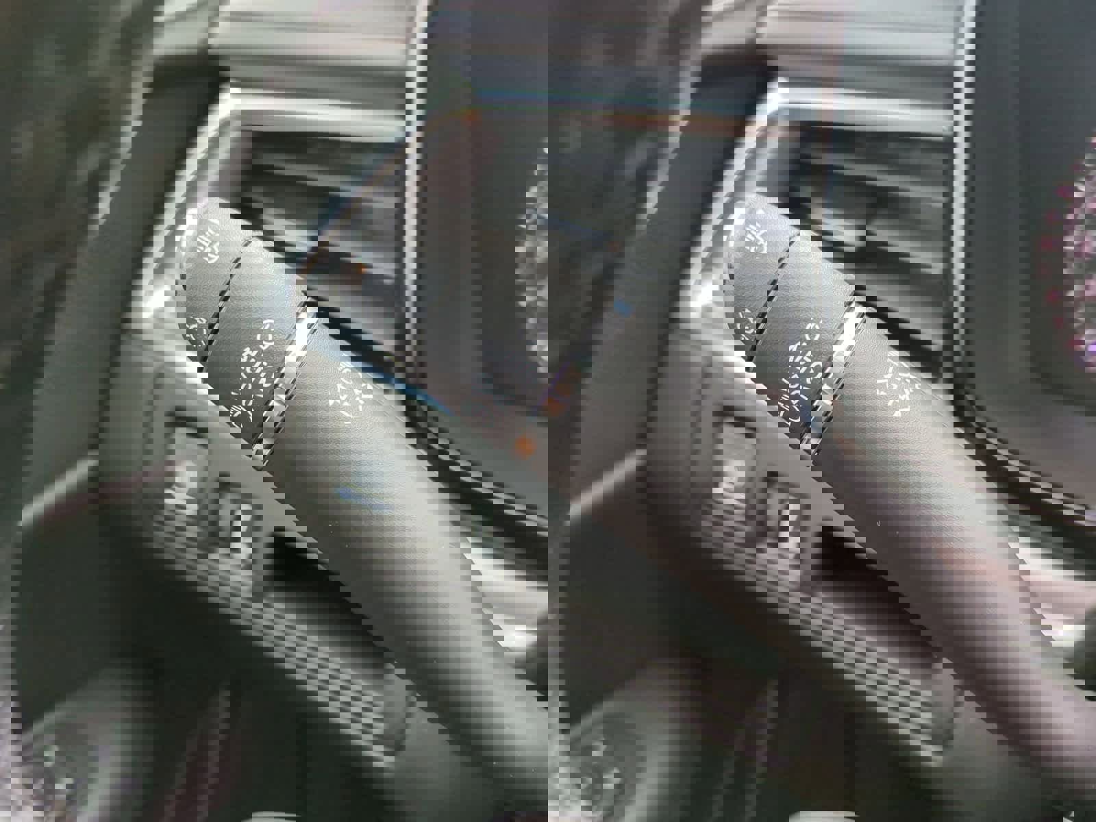 Used 2019 Cadillac XT5 Luxury image 28