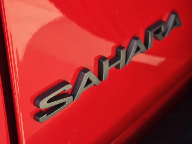 Used 2026 Jeep Wrangler Unlimited Sahara AWD/4WD image 13