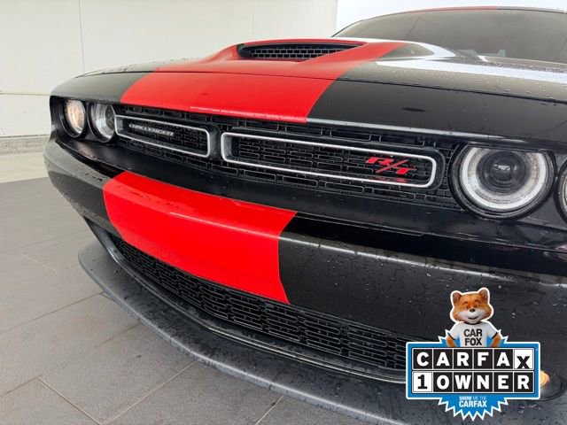 Used 2022 Dodge Challenger R/T RWD image 2