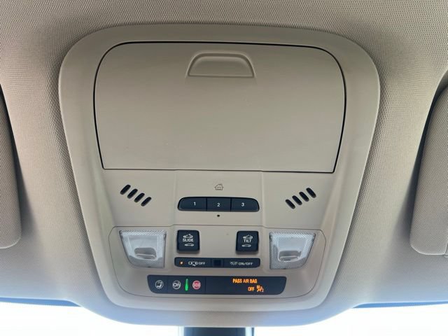 Used 2020 Buick Enclave Essence AWD/4WD image 33