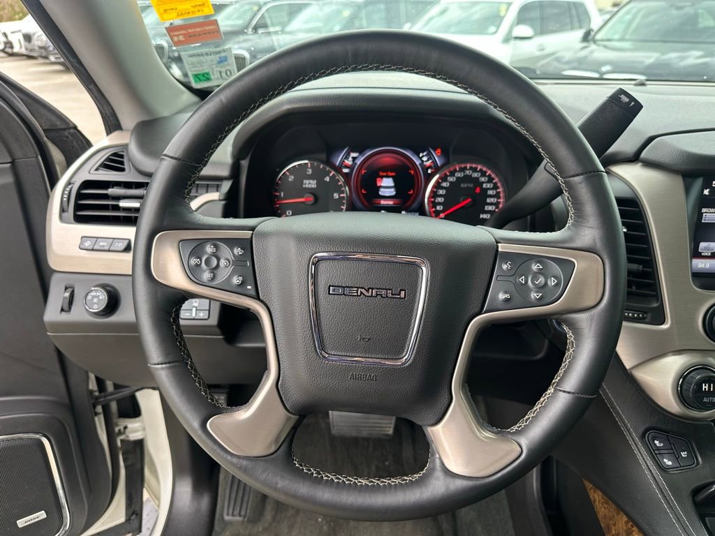 Used 2015 GMC Yukon Denali w/ Touring Package image 10