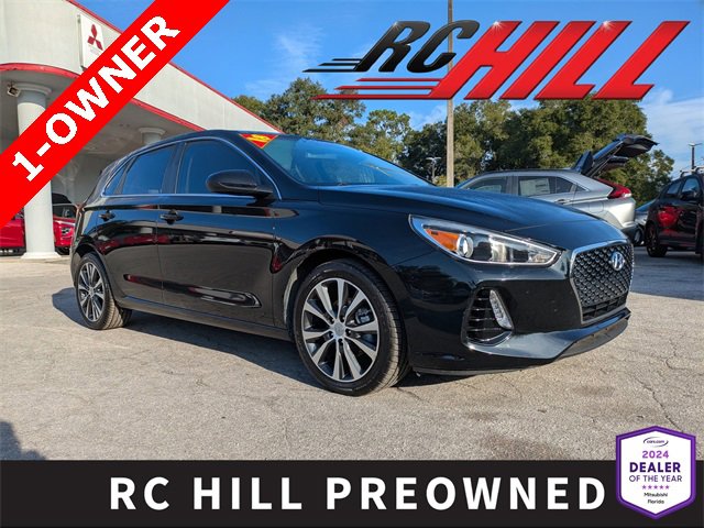Used 2018 Hyundai Elantra GT image 1