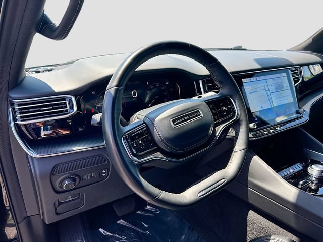 Used 2024 Jeep Grand Wagoneer L Series II w/ Quick Order Packagew 28T AWD/4WD image 8