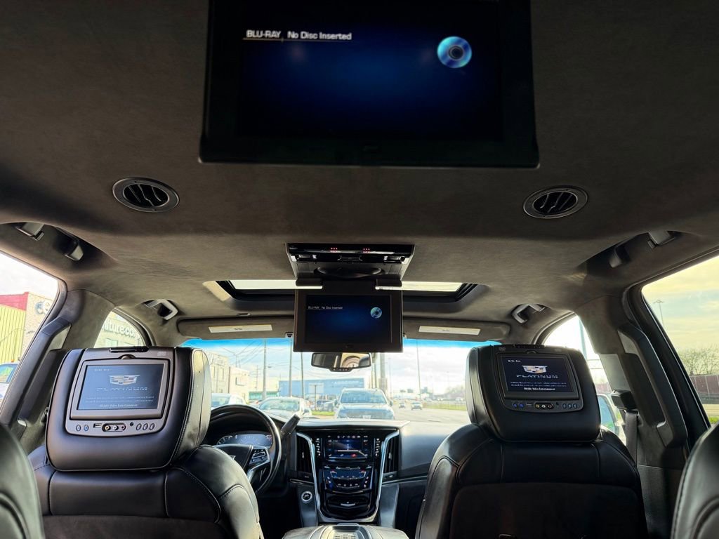 Used 2016 Cadillac Escalade ESV Platinum image 13