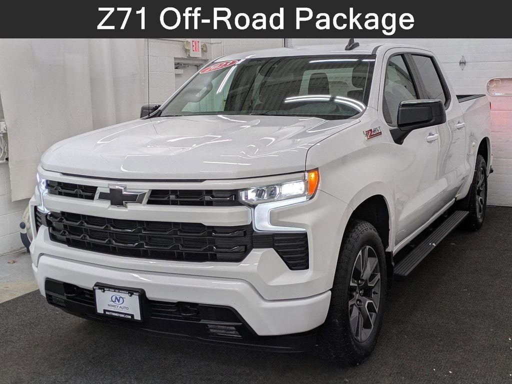 Used 2023 Chevrolet Silverado 1500 RST image 1