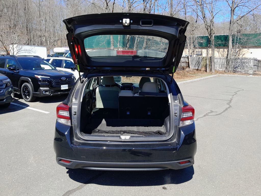 Used 2023 Subaru Impreza 2.0i AWD/4WD image 32