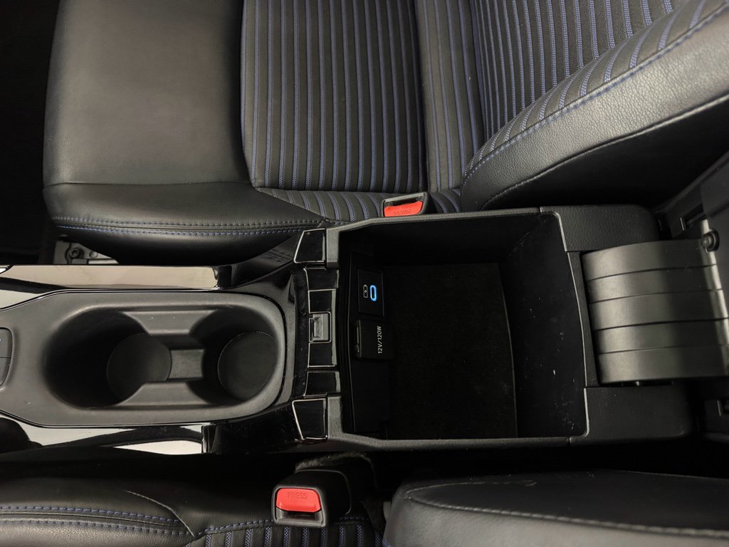 Used 2022 Toyota Corolla XSE image 29