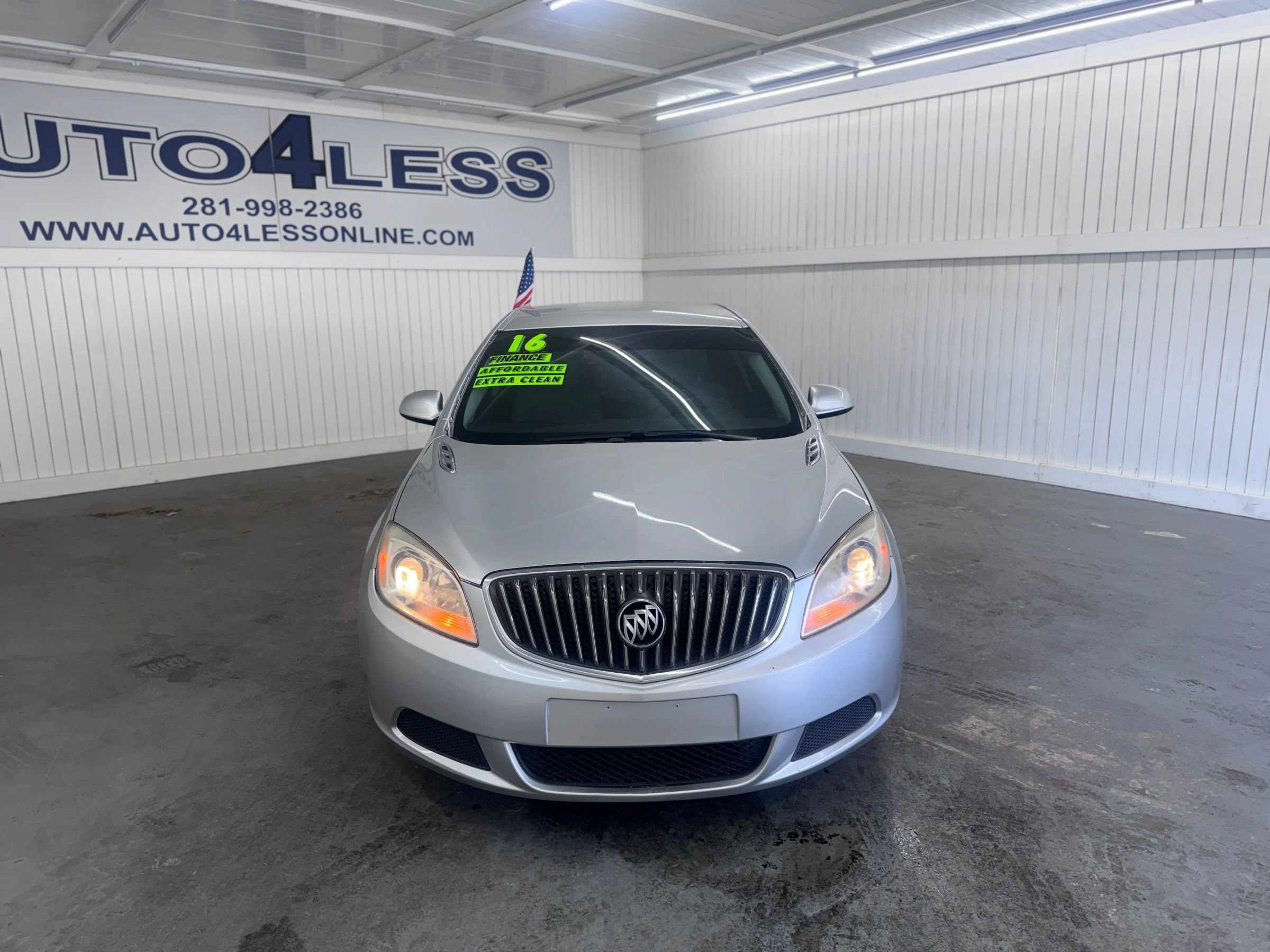 Used 2016 Buick Verano FWD image 2