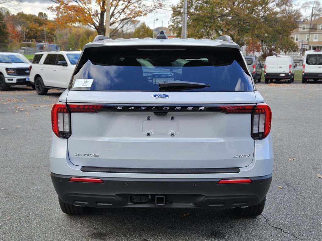 New 2026 Ford Explorer Active image 4