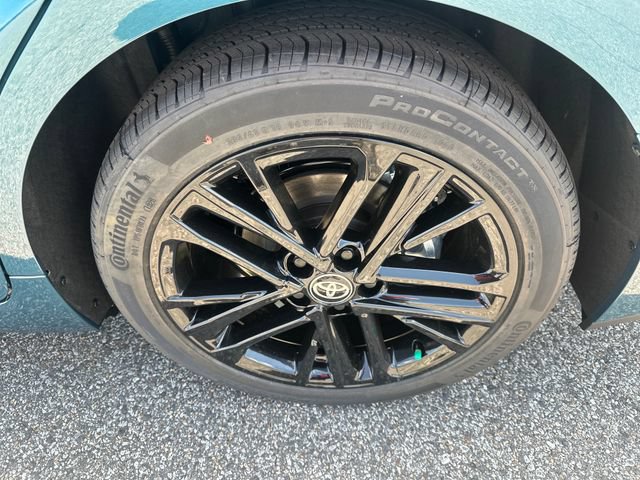 New 2026 Toyota Camry SE FWD image 9