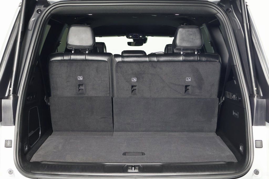 Used 2022 Jeep Wagoneer Series III w/ Flexible Seating Group image 14