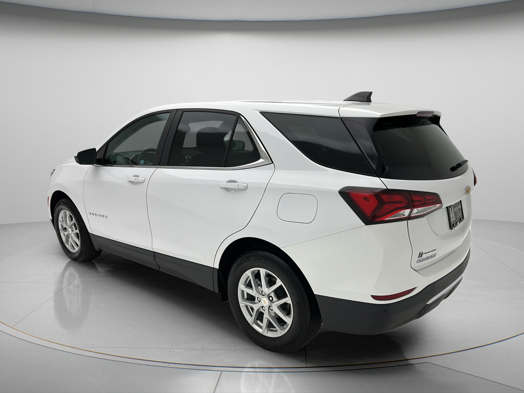 Used 2023 Chevrolet Equinox LT FWD image 4