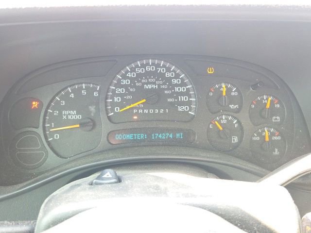 Used 2006 Chevrolet Tahoe LS w/ Smart Select Package RWD image 36