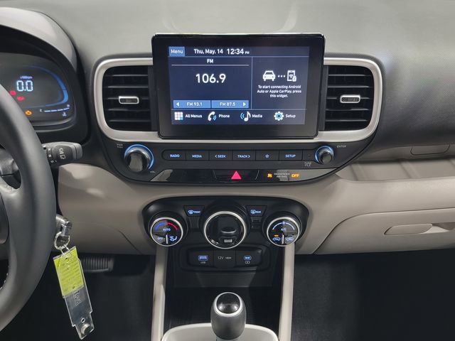 Used 2023 Hyundai Venue SEL w/ Cargo Package FWD image 18