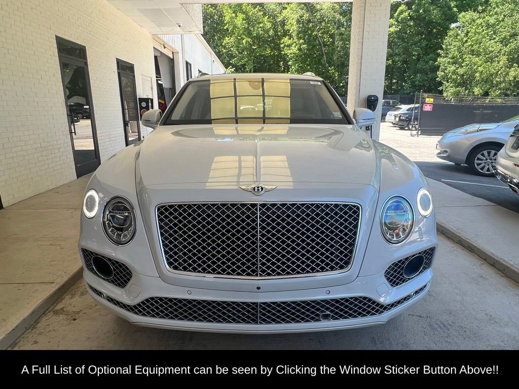 Used 2017 Bentley Bentayga AWD/4WD image 2