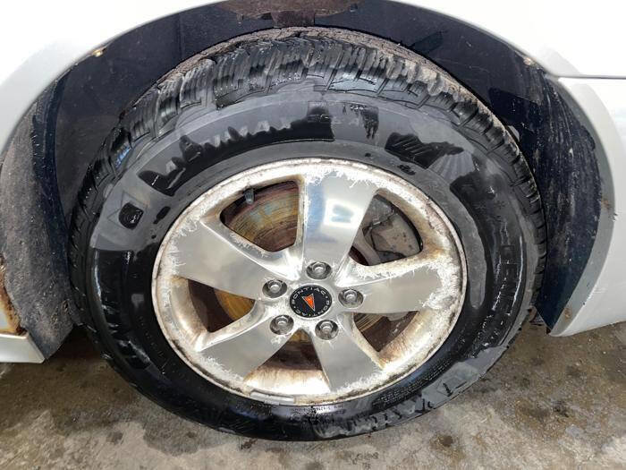 Used 2005 Pontiac Grand Prix GT w/ Leather Trim Package image 19