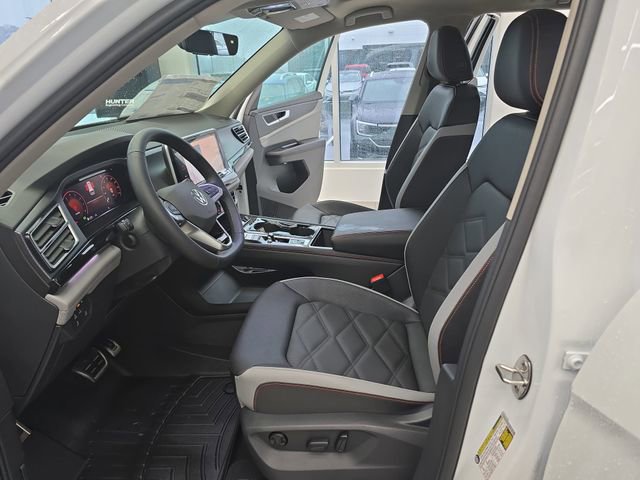 New 2026 Volkswagen Atlas Peak Edition image 12
