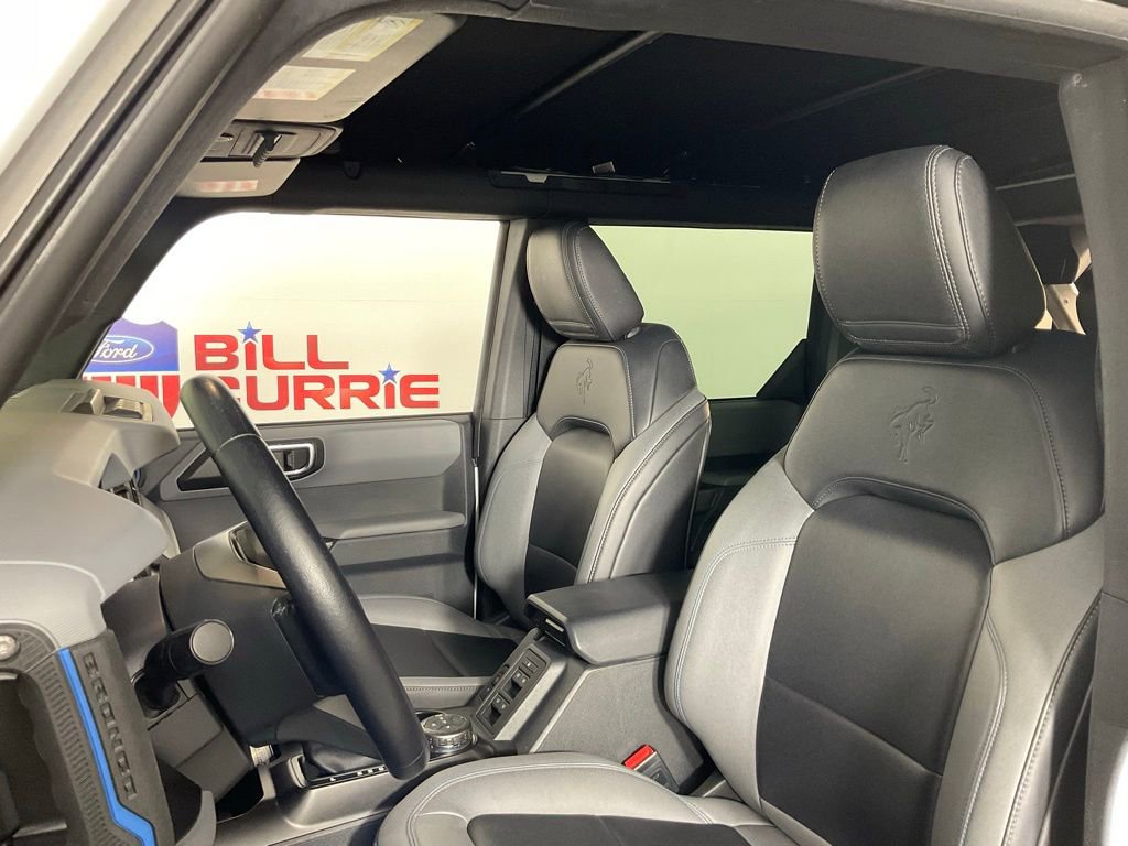 Used 2021 Ford Bronco Black Diamond image 14